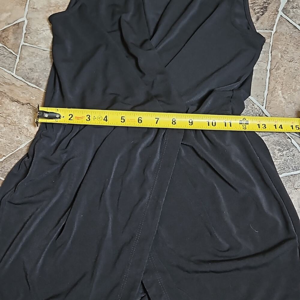 BCBGeneration V-Neck Surplice Skort Romper Black XXS - Picture 9 of 11